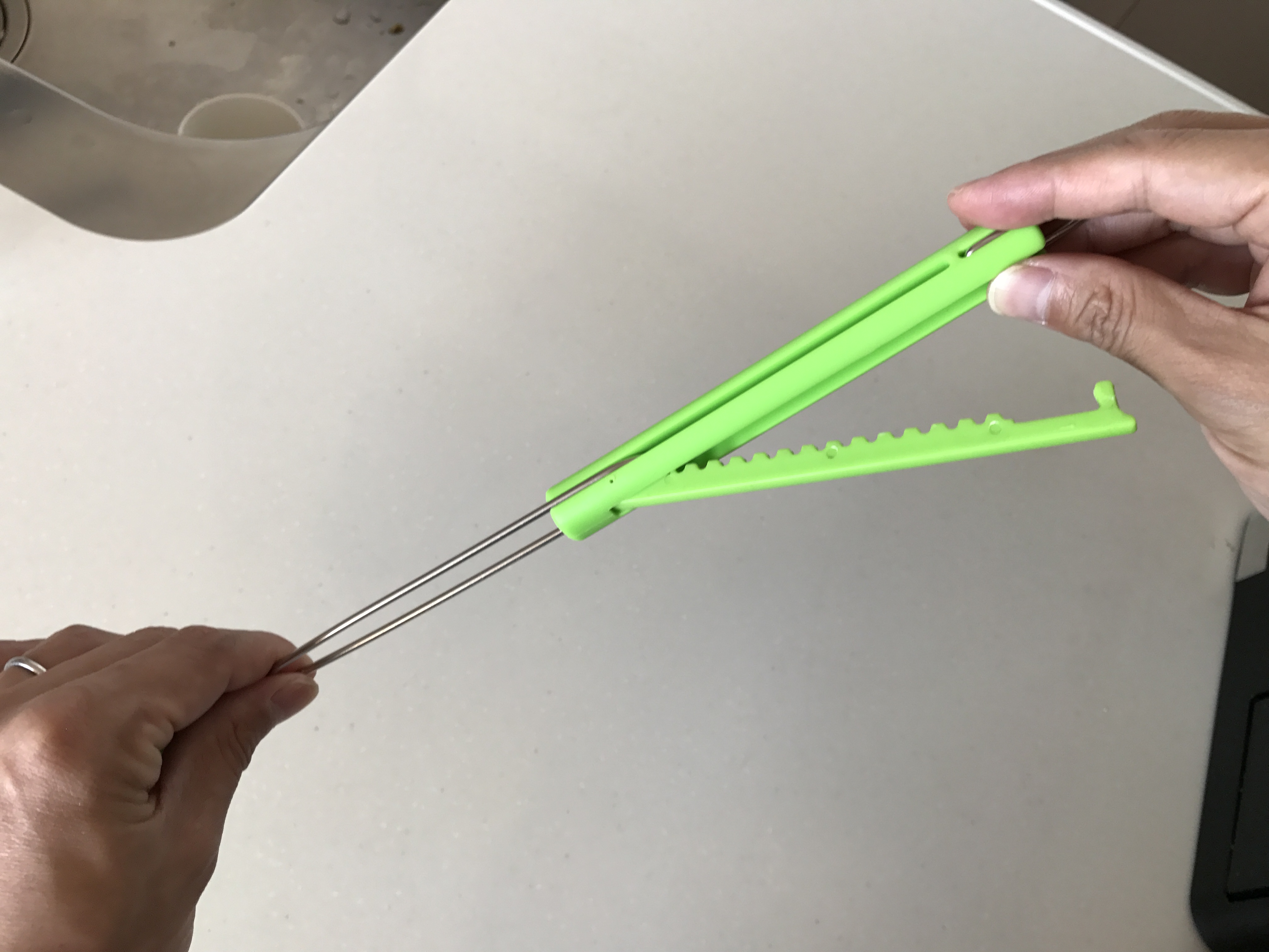 のびるボトルクリーナー